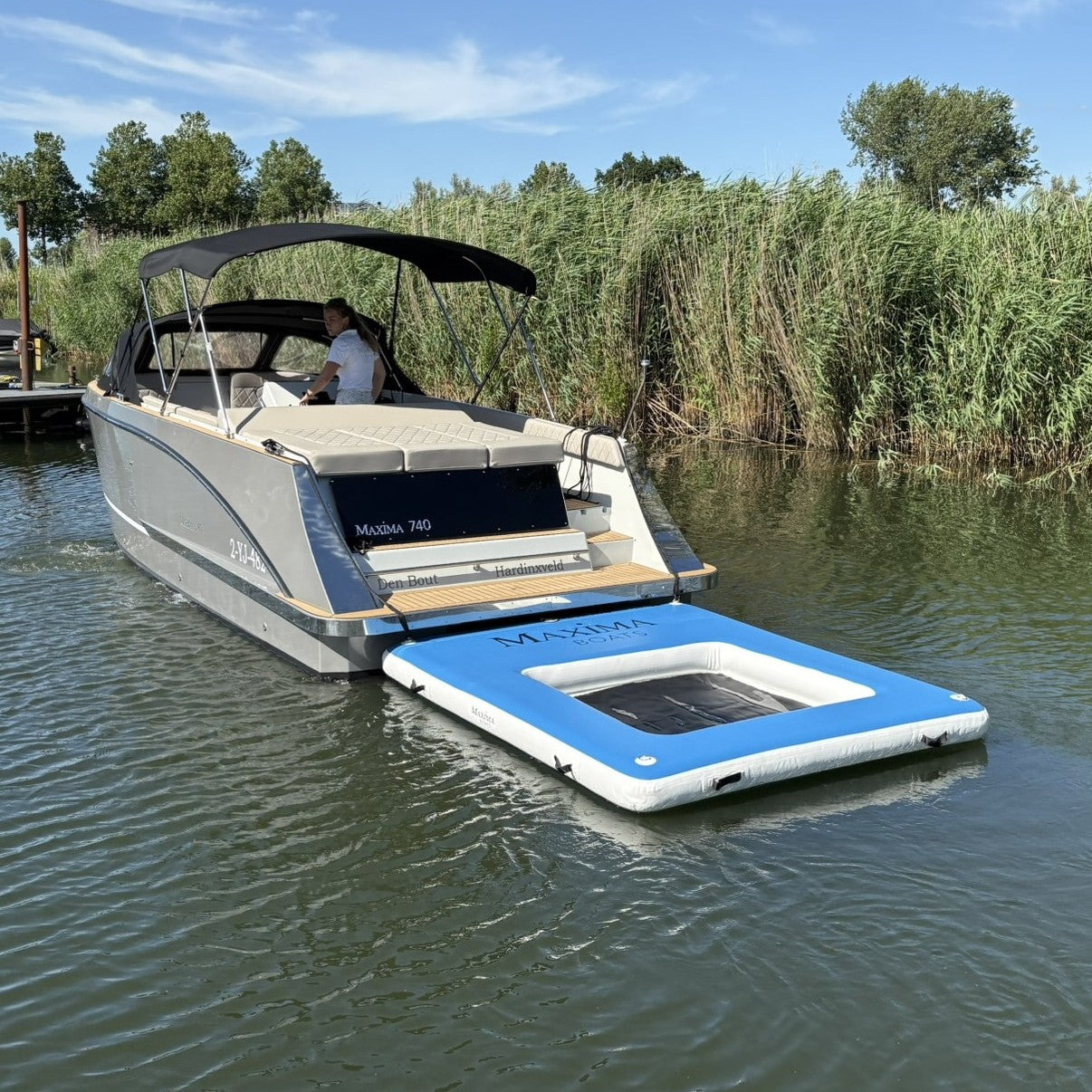 Maxima Boats Eiland